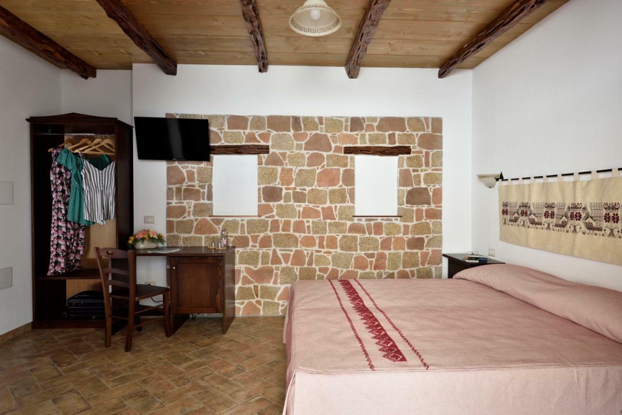 Hotel Goloritze Baunei Dış mekan fotoğraf